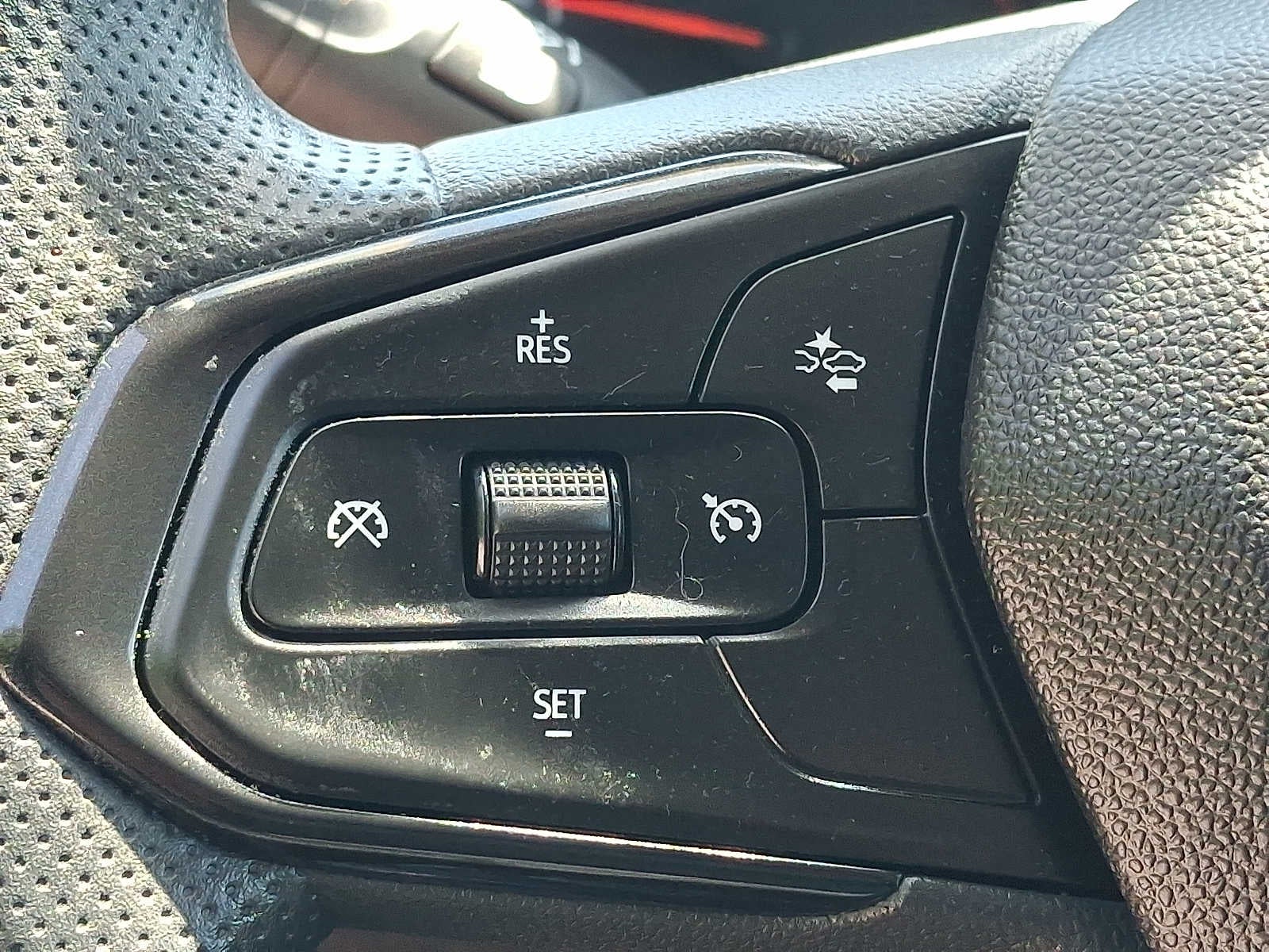 2023 Chevrolet TrailBlazer AWD 4dr LS