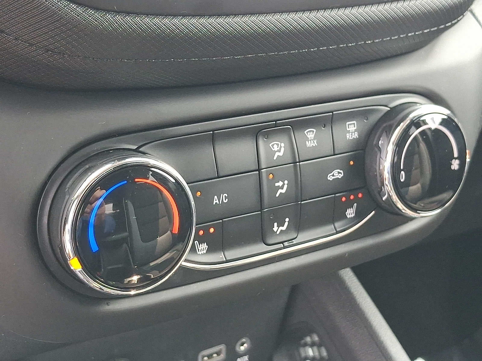2023 Chevrolet TrailBlazer AWD 4dr LT