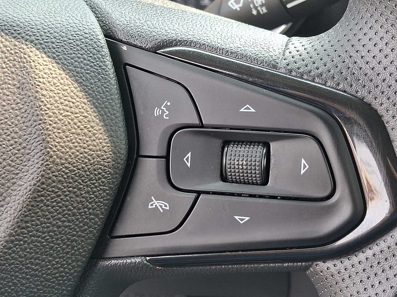 2023 Chevrolet TrailBlazer AWD 4dr LT