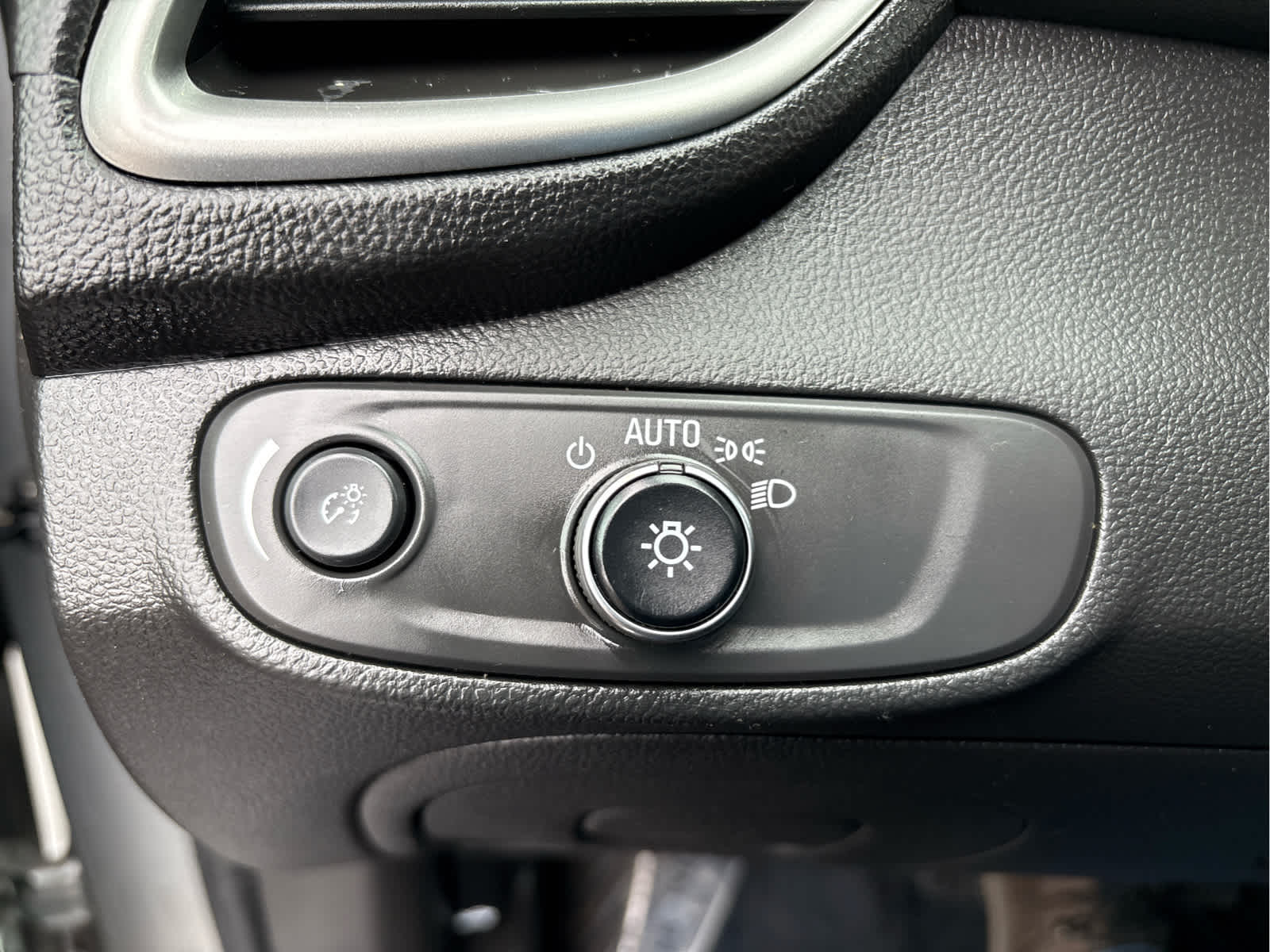 2018 Chevrolet Trax FWD 4dr LT