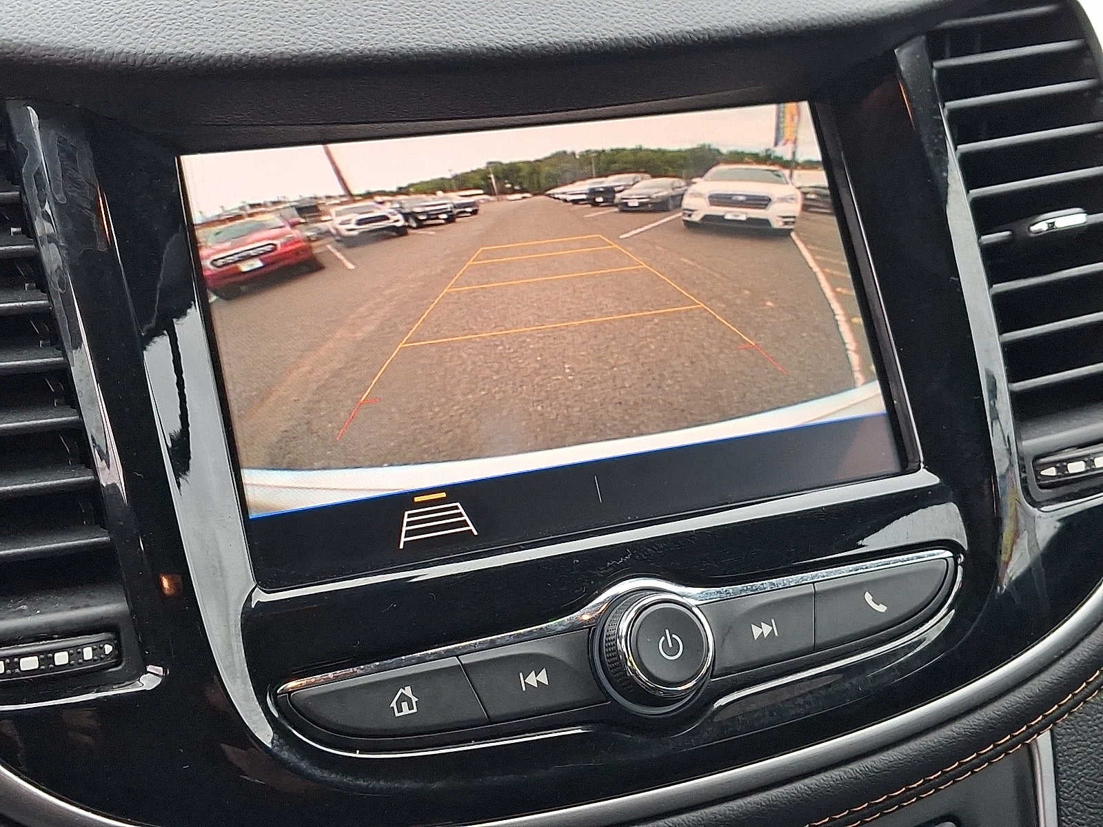 2020 Chevrolet Trax AWD 4dr LT
