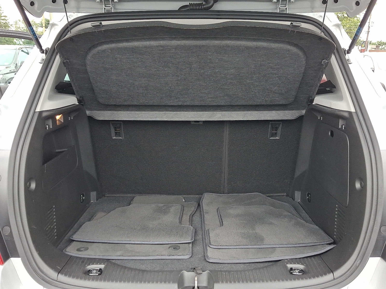 2020 Chevrolet Trax AWD 4dr LT
