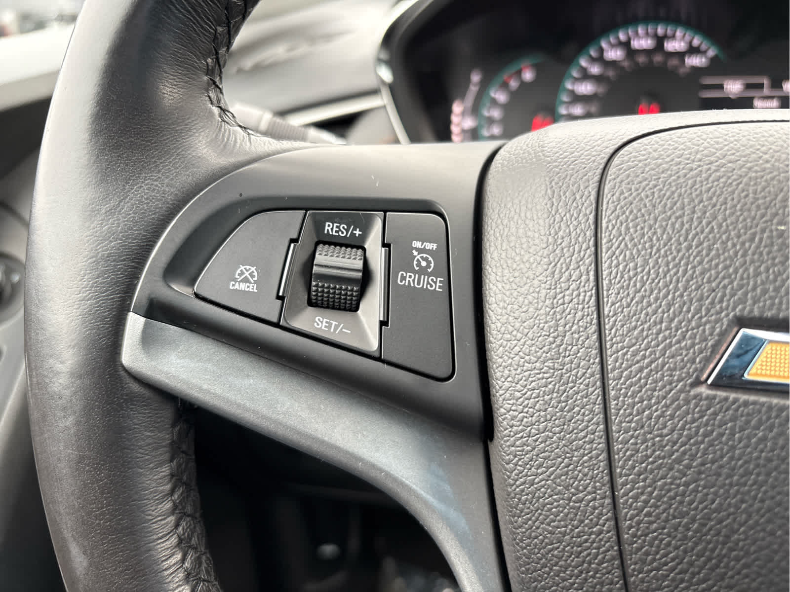 2022 Chevrolet Trax AWD 4dr LT