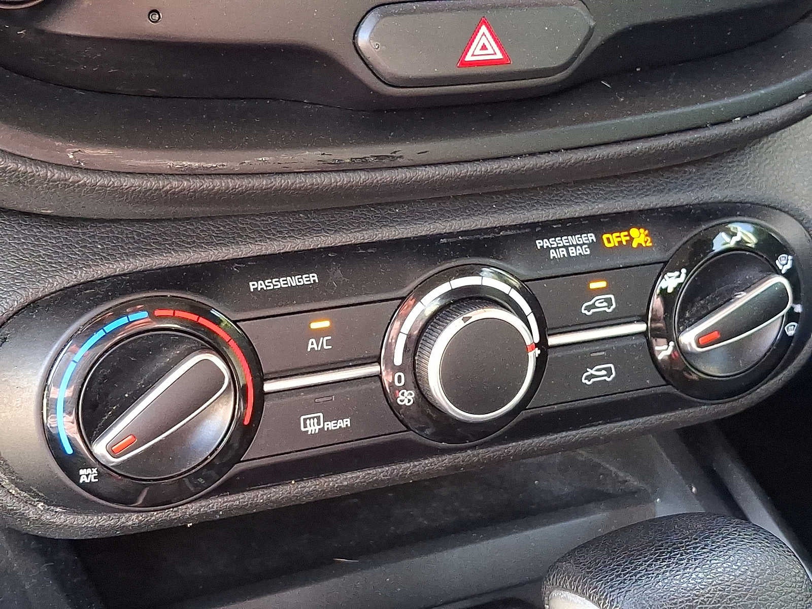 2023 Kia Soul LX IVT