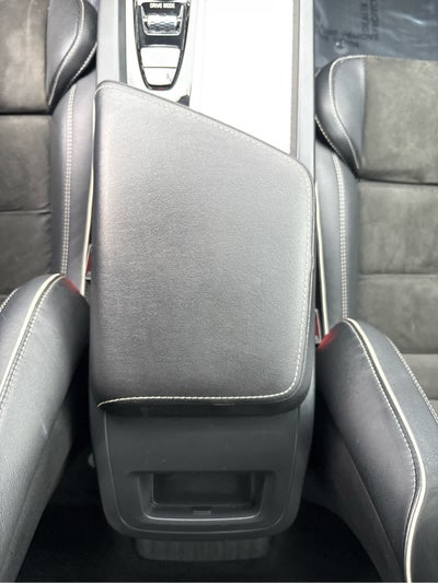 2019 Volvo XC60 T8 eAWD Plug-In Hybrid R-Design