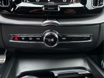 2019 Volvo XC60 T8 eAWD Plug-In Hybrid R-Design