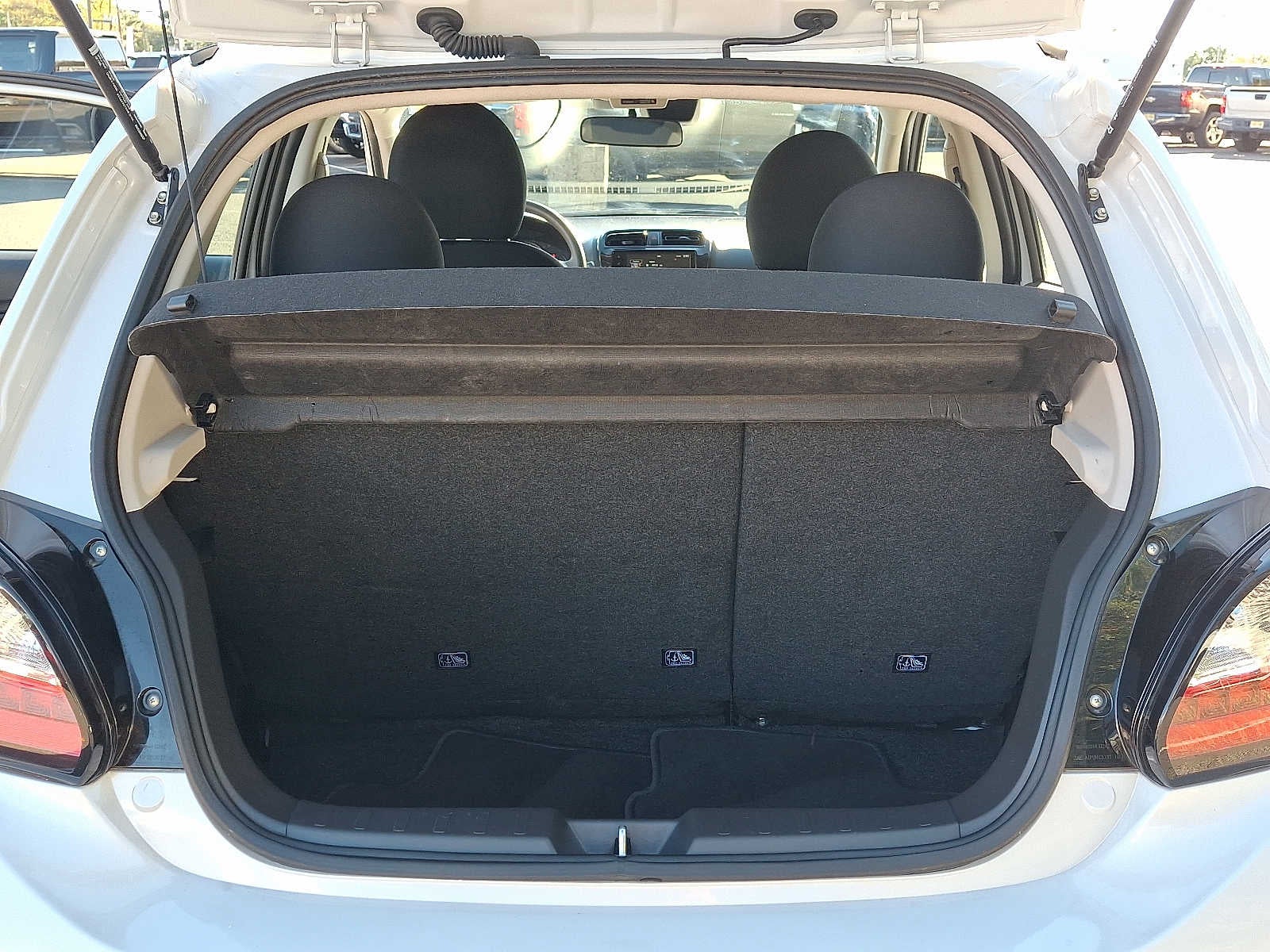 2024 Mitsubishi Mirage ES CVT
