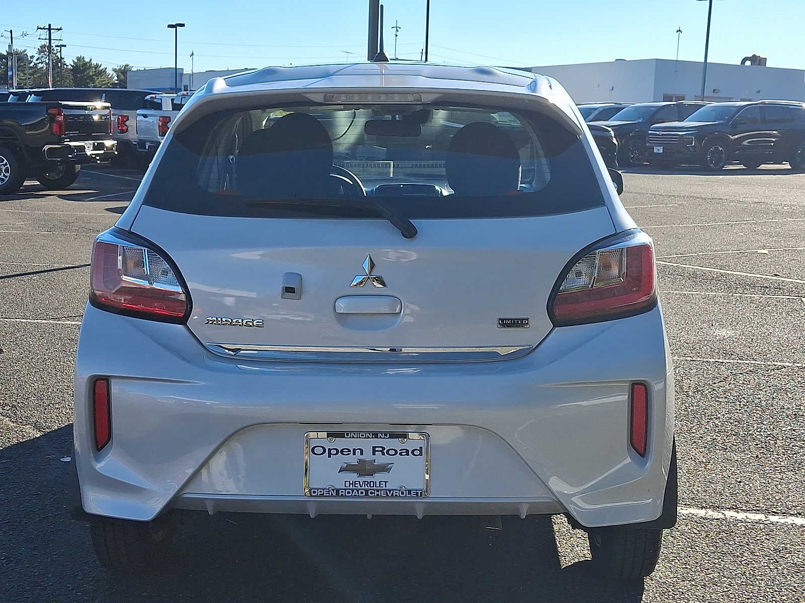 2024 Mitsubishi Mirage ES CVT