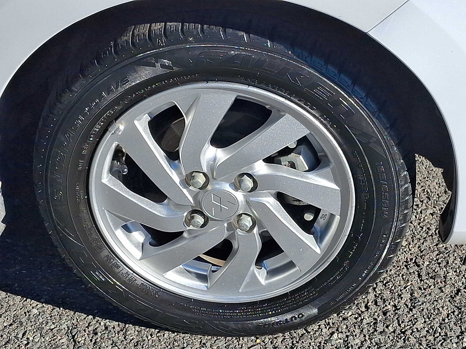 2024 Mitsubishi Mirage ES CVT