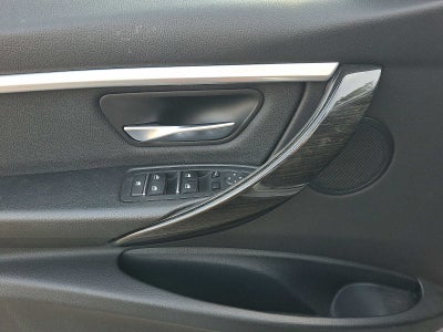 2018 BMW 3 Series 330i xDrive Sedan