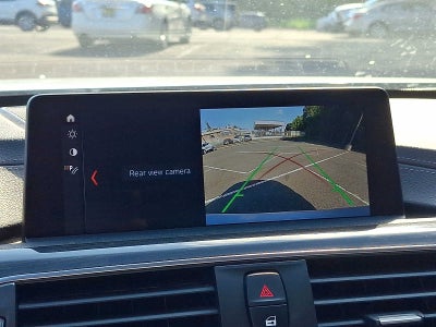 2018 BMW 3 Series 330i xDrive Sedan