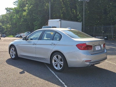 2018 BMW 3 Series 330i xDrive Sedan