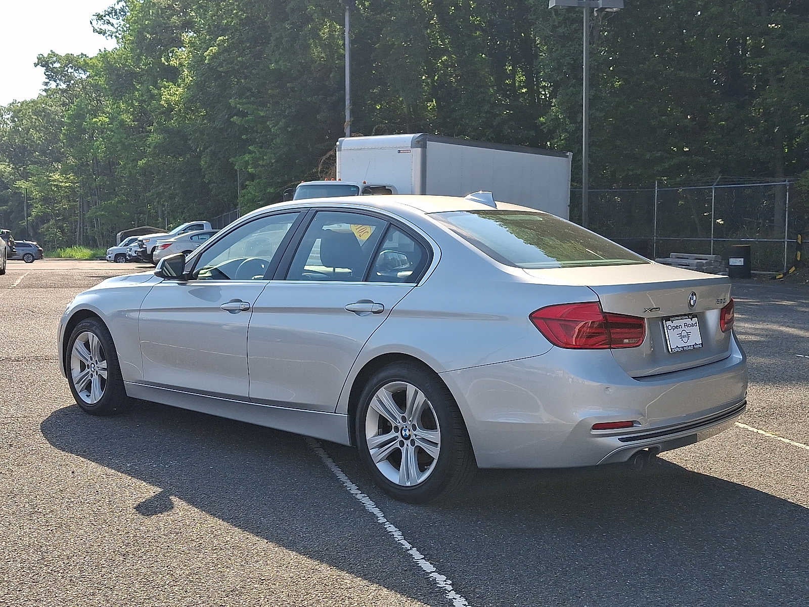 2018 BMW 3 Series 330i xDrive Sedan