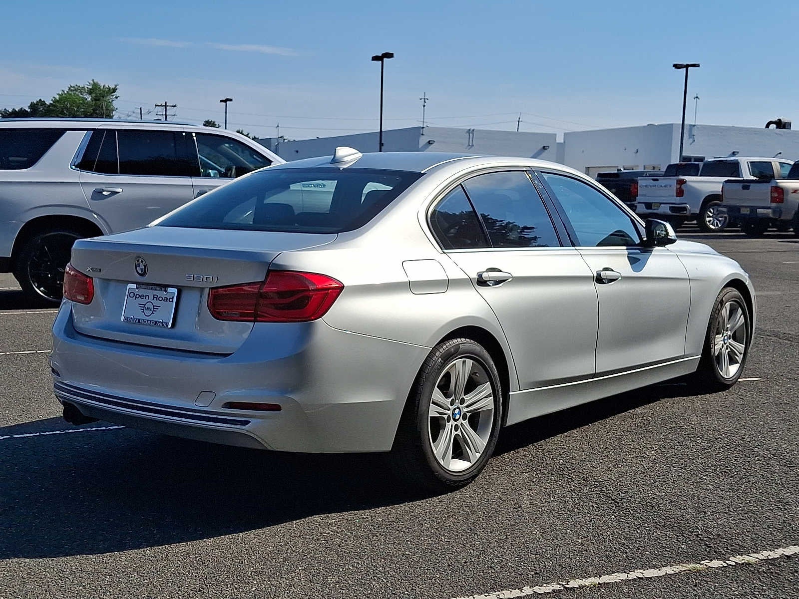 2018 BMW 3 Series 330i xDrive Sedan