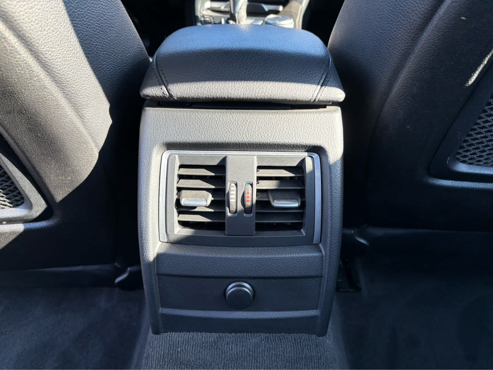 2018 BMW 3 Series 330i xDrive Sedan