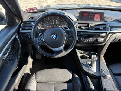 2018 BMW 3 Series 330i xDrive Sedan