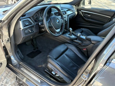 2018 BMW 3 Series 330i xDrive Sedan