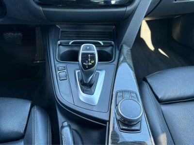 2018 BMW 3 Series 330i xDrive Sedan