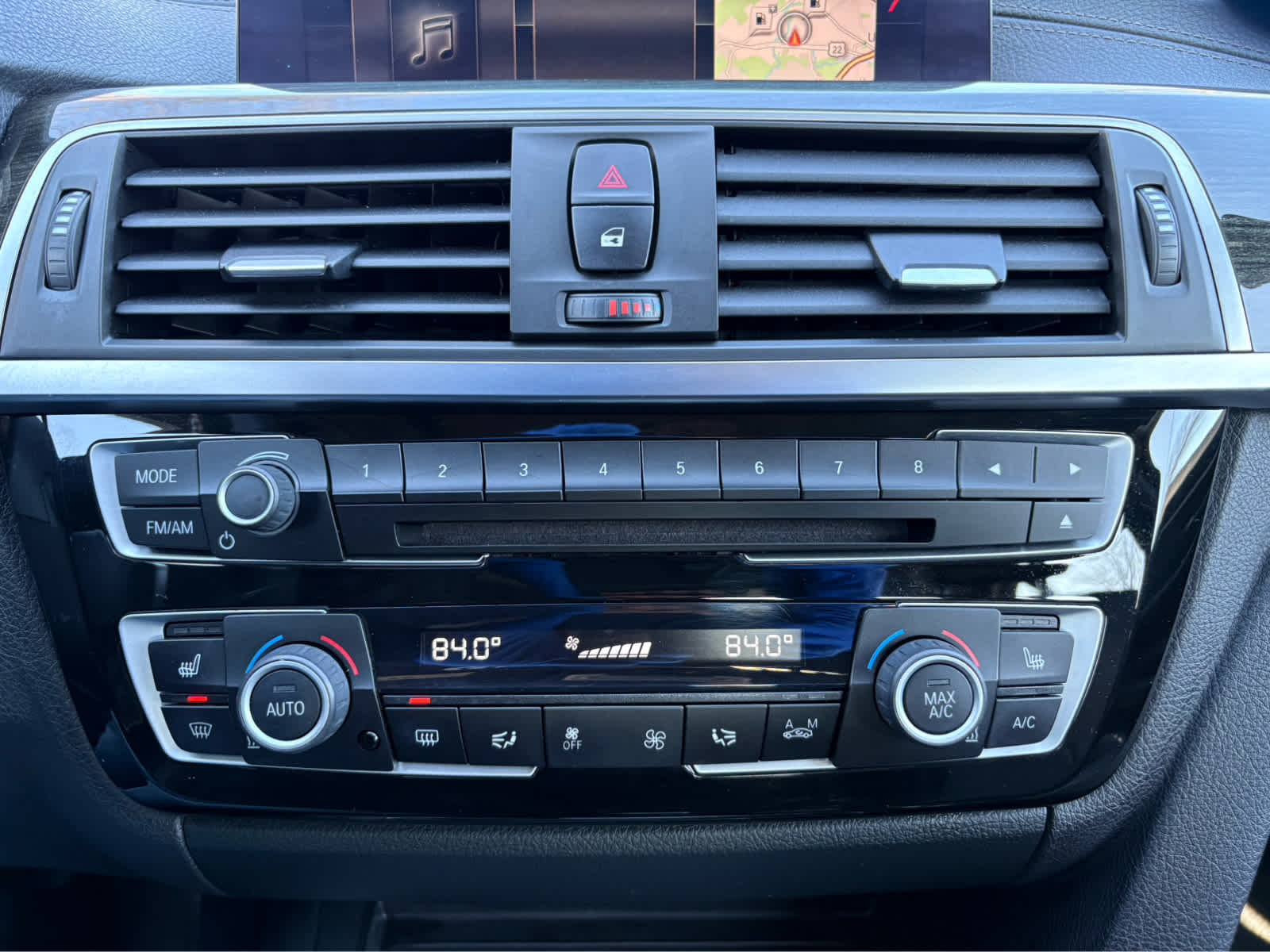 2018 BMW 3 Series 330i xDrive Sedan