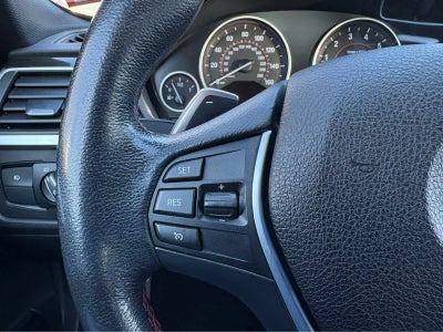 2018 BMW 3 Series 330i xDrive Sedan