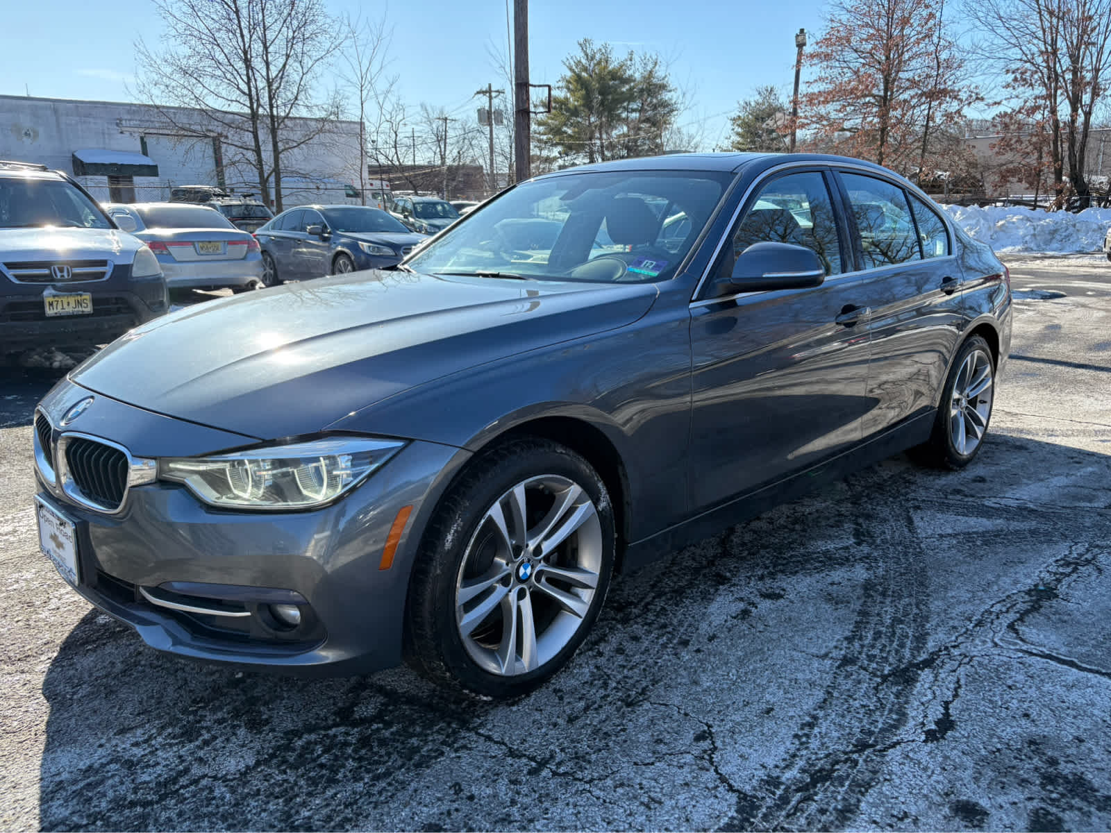 2018 BMW 3 Series 330i xDrive Sedan