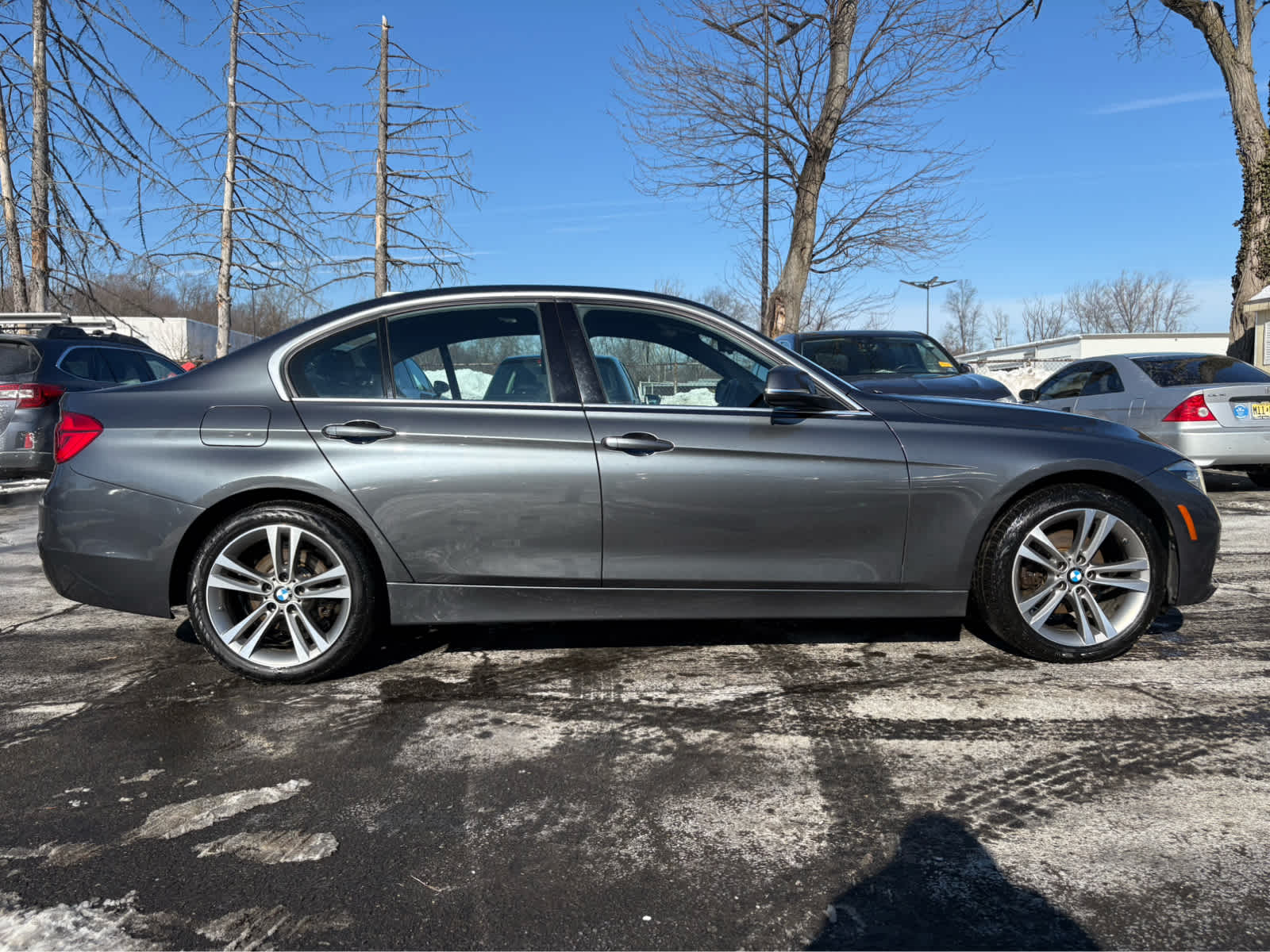 2018 BMW 3 Series 330i xDrive Sedan