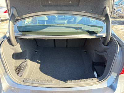 2018 BMW 3 Series 330i xDrive Sedan