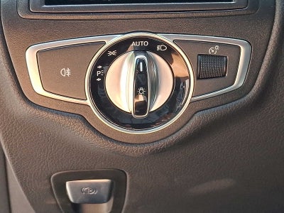 2016 Mercedes-Benz GLC 4MATIC® 4dr GLC 300