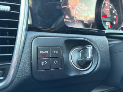 2022 Porsche Cayenne Platinum Edition AWD