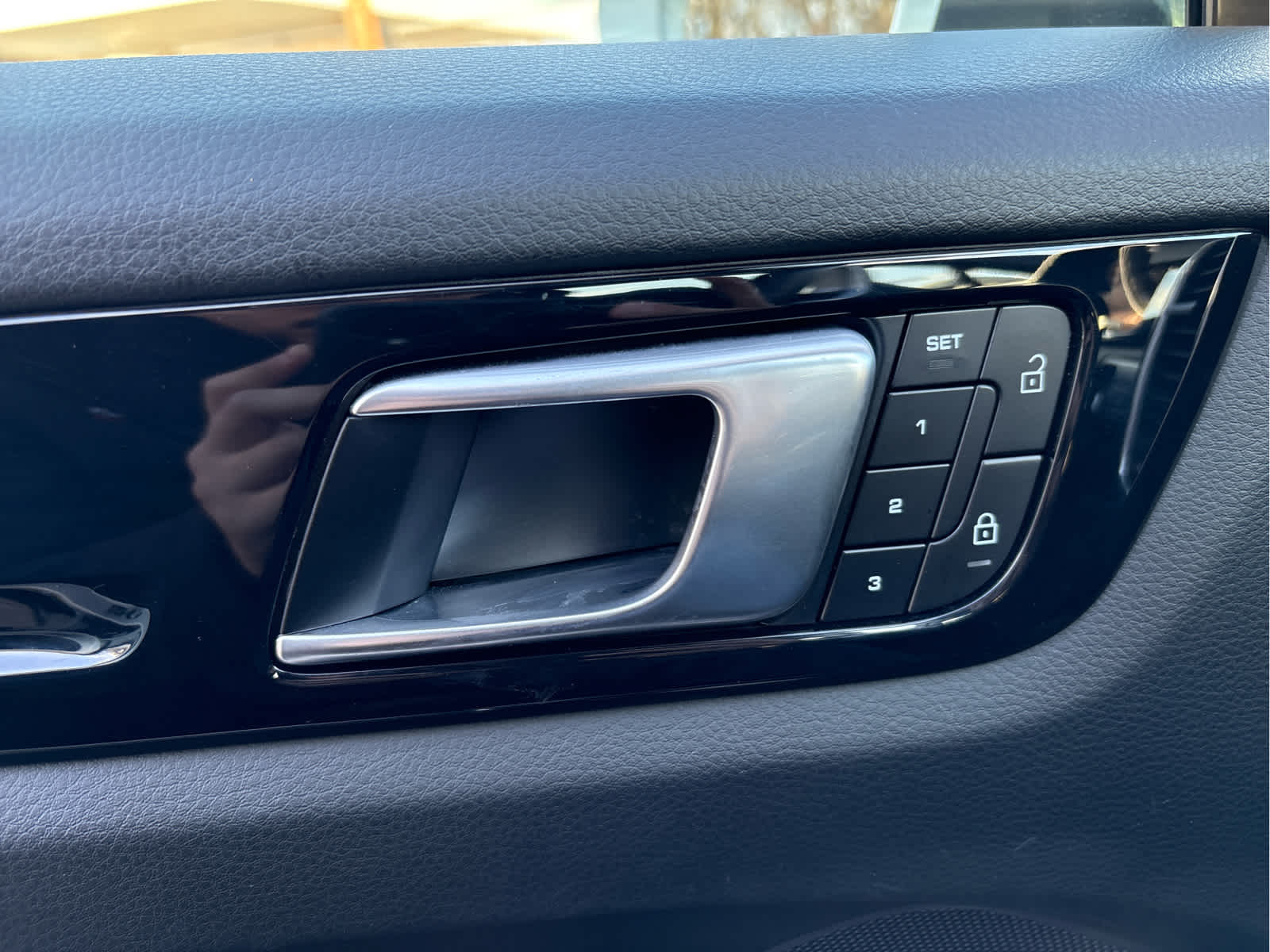 2022 Porsche Cayenne Platinum Edition AWD