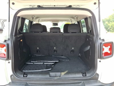 2023 Jeep Renegade Trailhawk 4x4