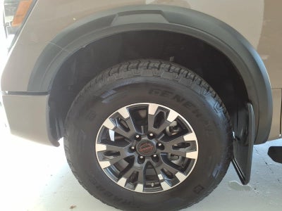 2024 Nissan Titan 4x4 Crew Cab PRO-4X