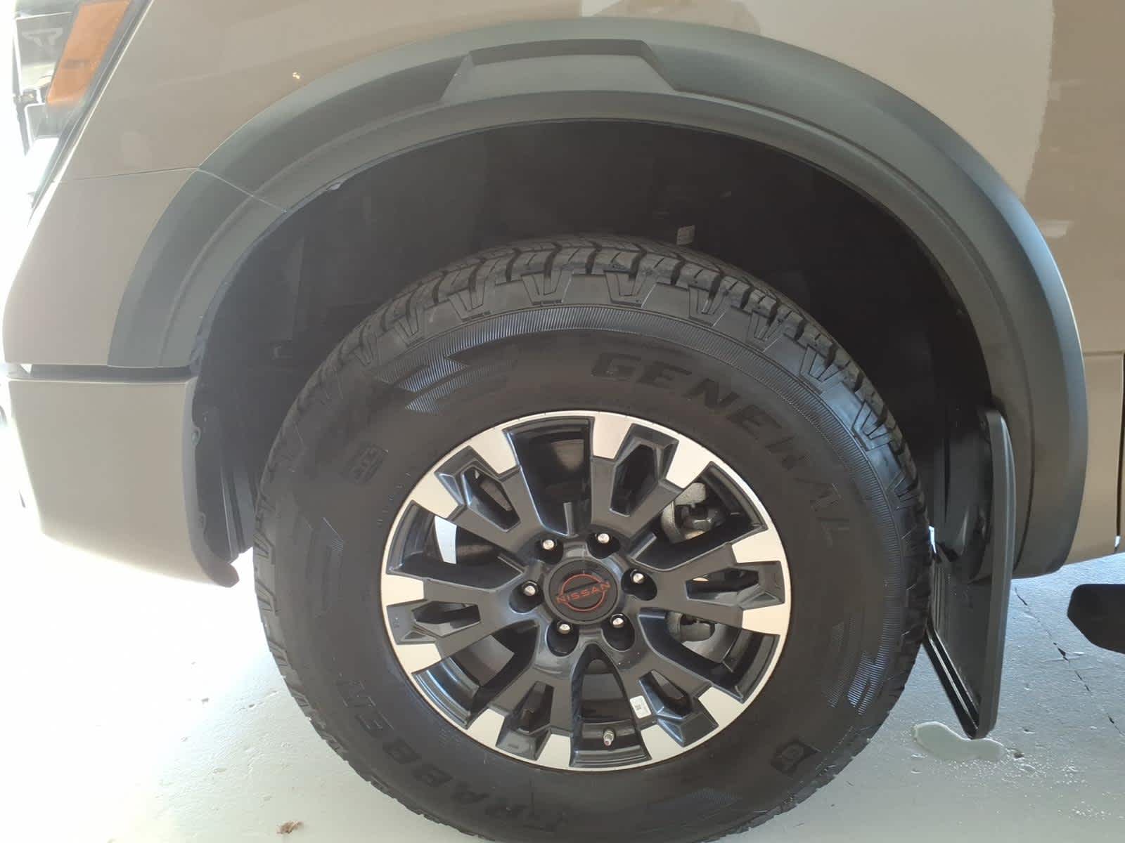 2024 Nissan Titan 4x4 Crew Cab PRO-4X