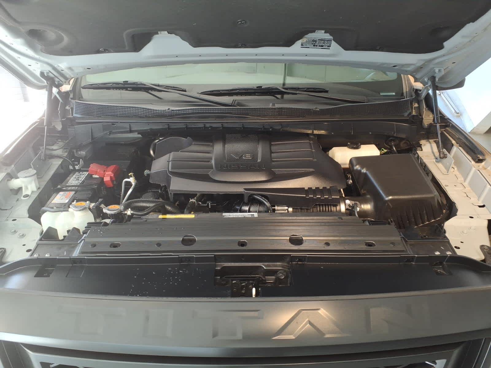 2024 Nissan Titan 4x4 Crew Cab PRO-4X