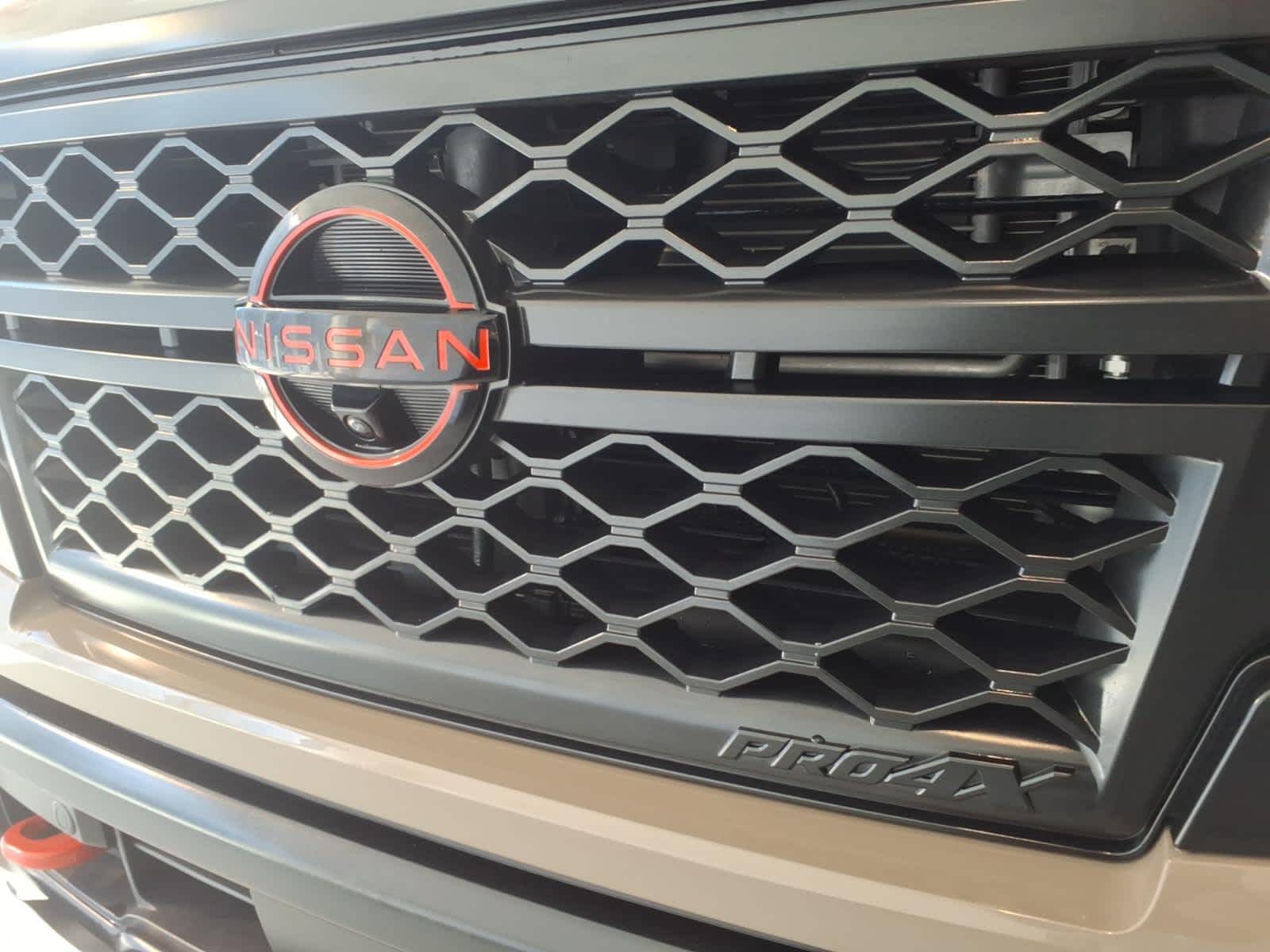 2024 Nissan Titan 4x4 Crew Cab PRO-4X