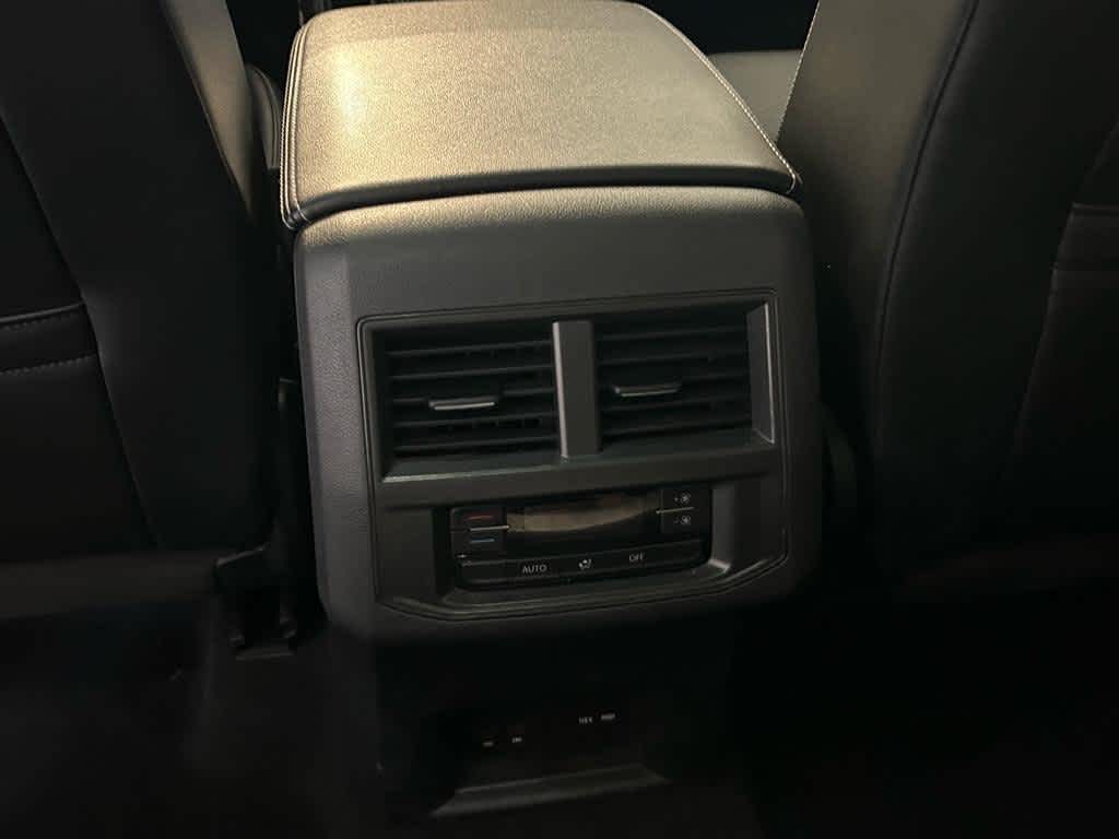 2021 Volkswagen Atlas 2021.5 3.6L V6 SEL 4MOTION