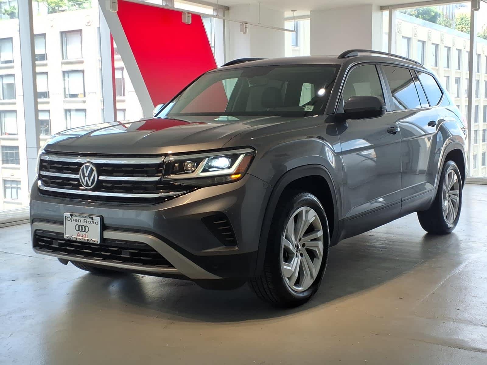 2023 Volkswagen Atlas 3.6L V6 SE w/Technology 4MOTION