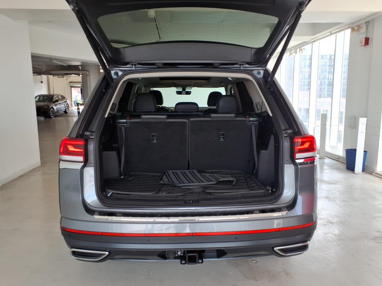 2023 Volkswagen Atlas 3.6L V6 SE w/Technology 4MOTION