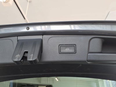 2023 Volkswagen Atlas 3.6L V6 SE w/Technology 4MOTION