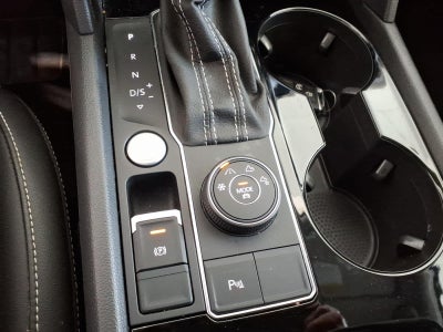 2023 Volkswagen Atlas 3.6L V6 SE w/Technology 4MOTION