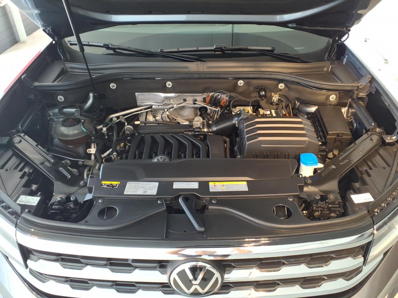 2023 Volkswagen Atlas 3.6L V6 SE w/Technology 4MOTION