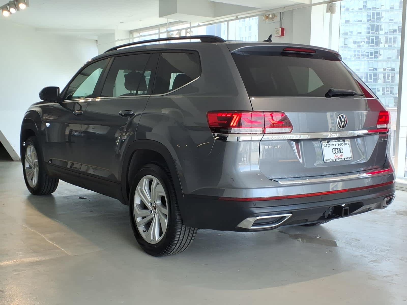 2023 Volkswagen Atlas 3.6L V6 SE w/Technology 4MOTION