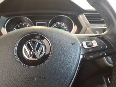 2020 Volkswagen Tiguan 2.0T SE R-Line Black 4MOTION