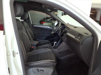 2022 Volkswagen Tiguan 2.0T SEL R-Line 4MOTION