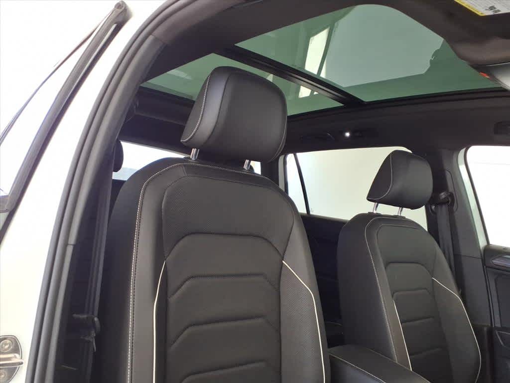 2022 Volkswagen Tiguan 2.0T SEL R-Line 4MOTION