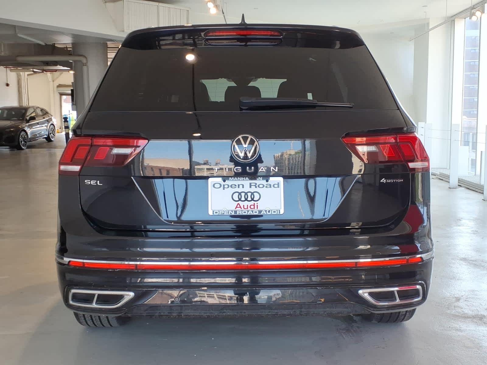2022 Volkswagen Tiguan 2.0T SEL R-Line 4MOTION