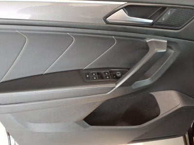 2023 Volkswagen Tiguan 2.0T SE R-Line Black 4MOTION