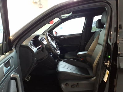 2023 Volkswagen Tiguan 2.0T SE R-Line Black 4MOTION