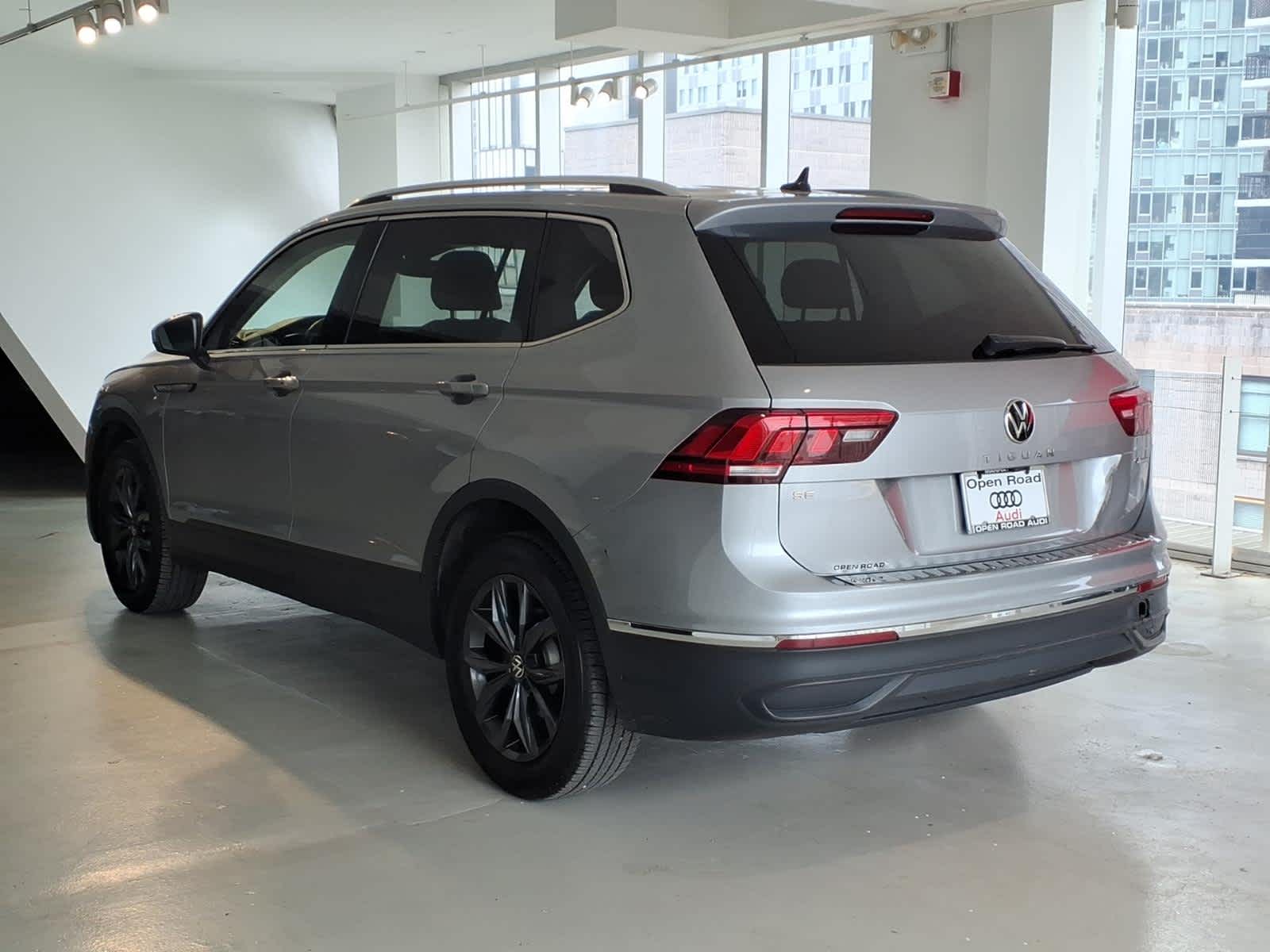 2023 Volkswagen Tiguan 2.0T SE 4MOTION