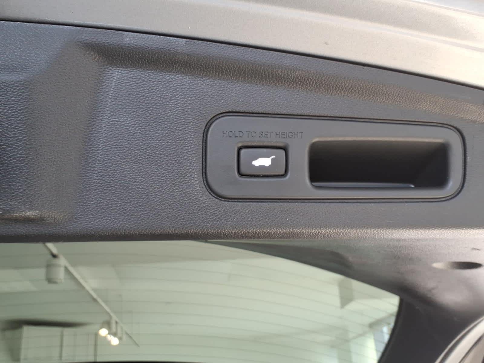 2024 Acura MDX SH-AWD w/Advance Package
